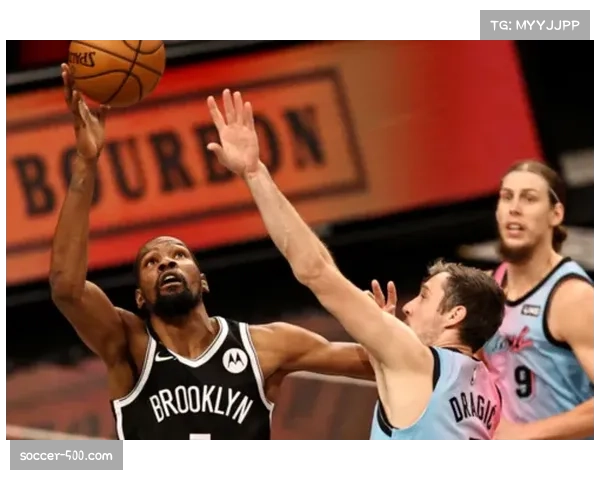 雷恩前锋莱波尔7球入账,射手榜第三成球队进攻支柱